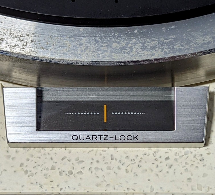 Kenwood KD-650 Quartz Lock